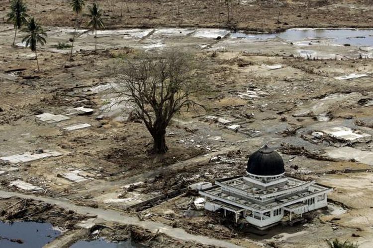 Misteri Kakek Bersorban Putih Yang Muncul Sebelum Tsunami Aceh