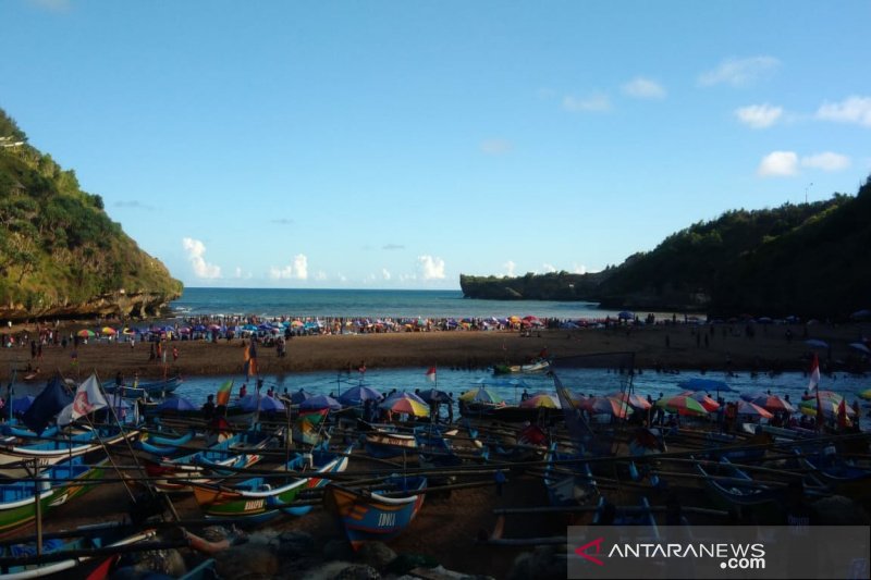 20 Ribu Warga Gelar Tradisi Padusan di Gunung Kidul 